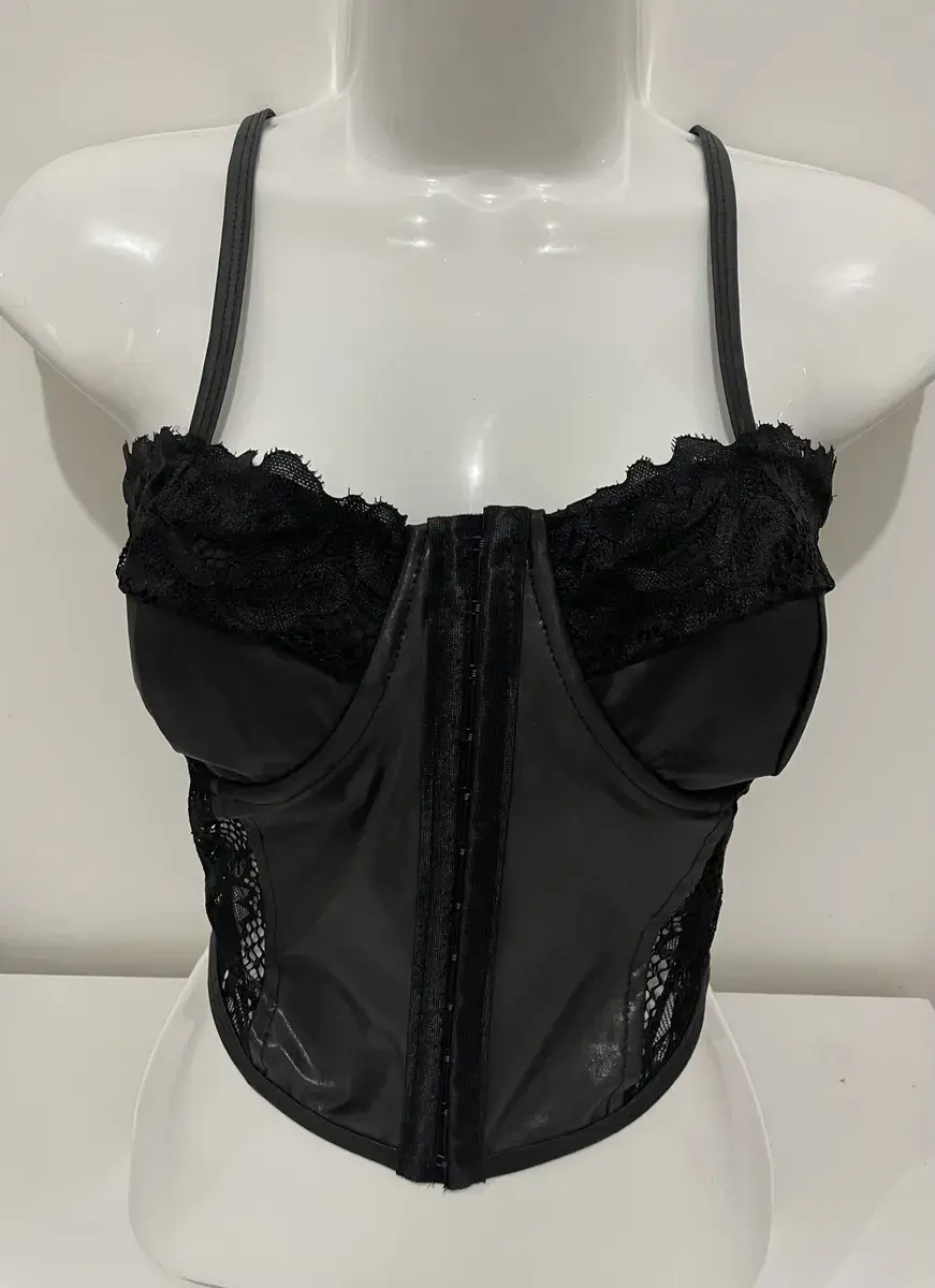 Miniatura: Corselet Preto em Cirrê e Fecho em Colchetes