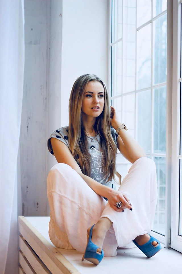 Irina 987