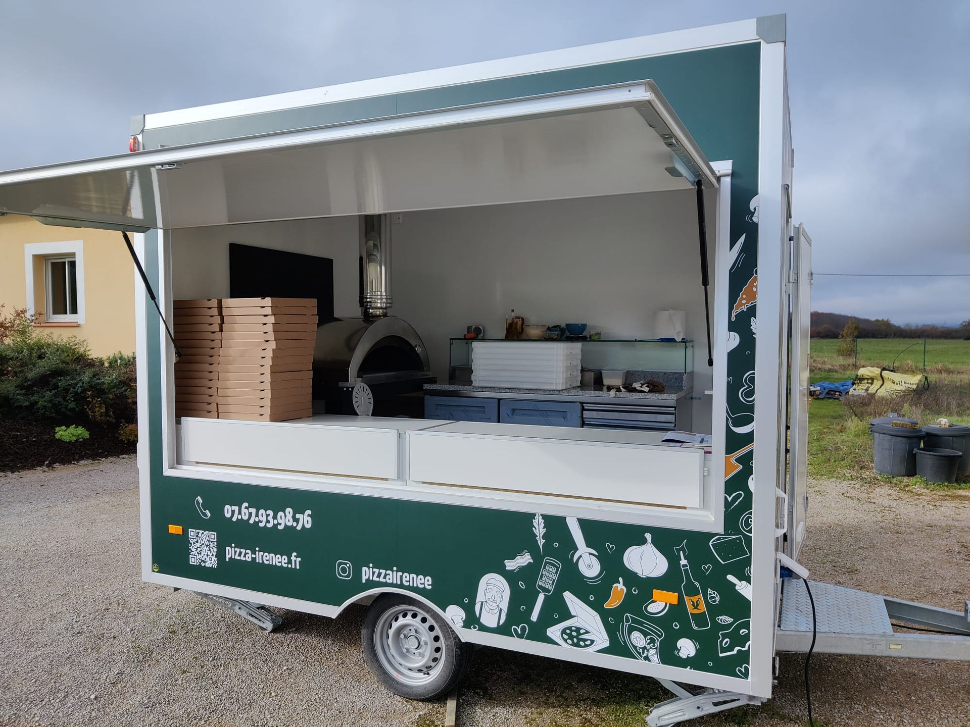 signalétique mobile et covering food-truck design graphique restauration Tarn et Garonne