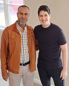 1688 - Driss with interpreter.jpg