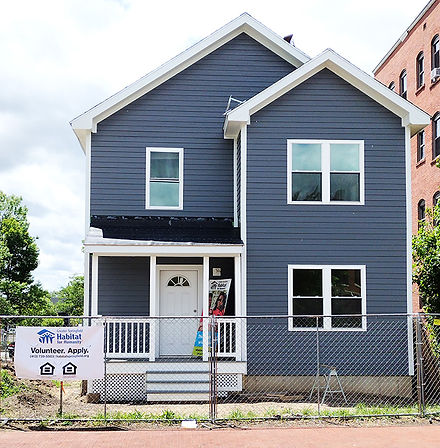 1688 - front of house.jpg