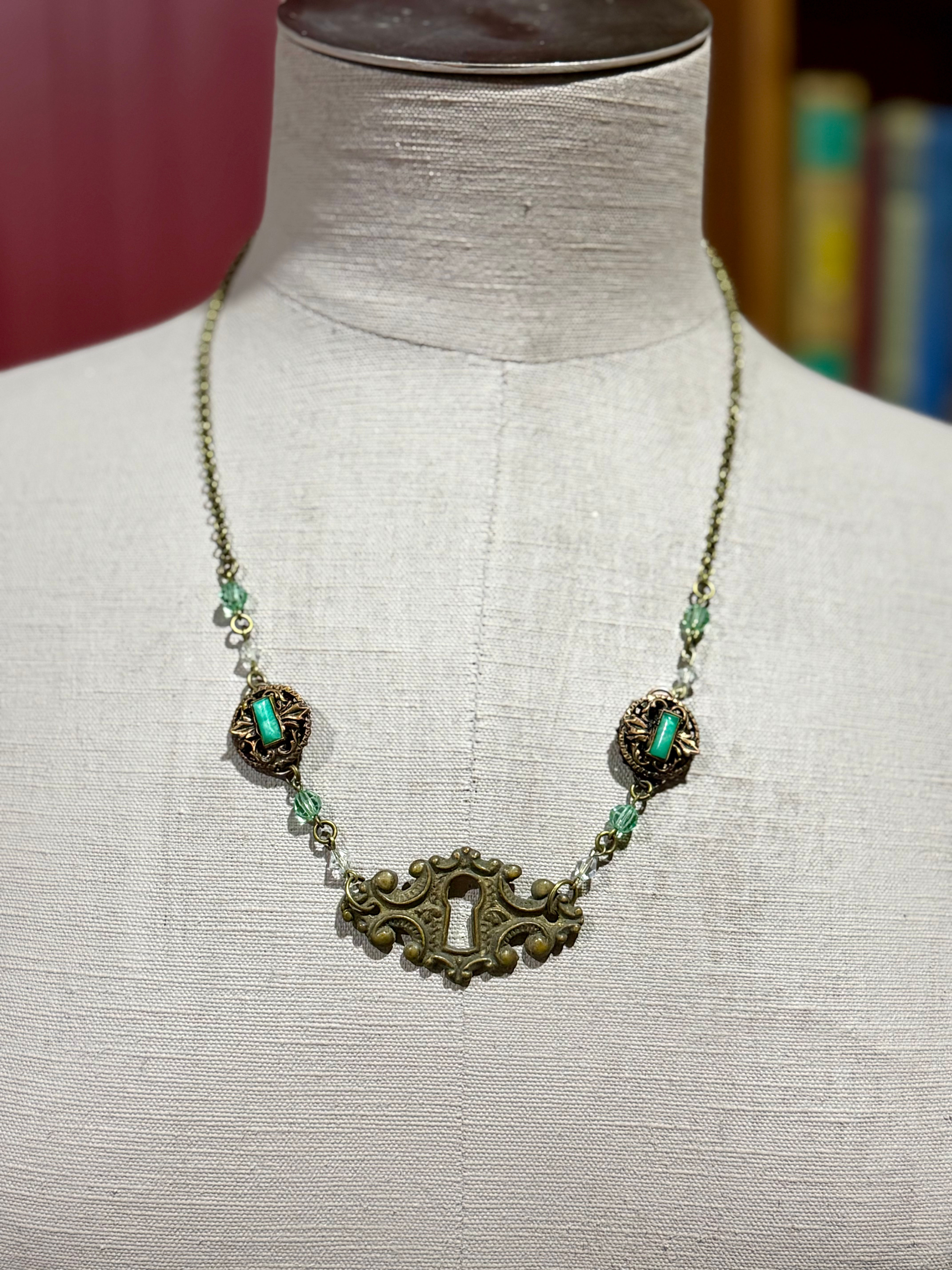 The Keyhole Necklace