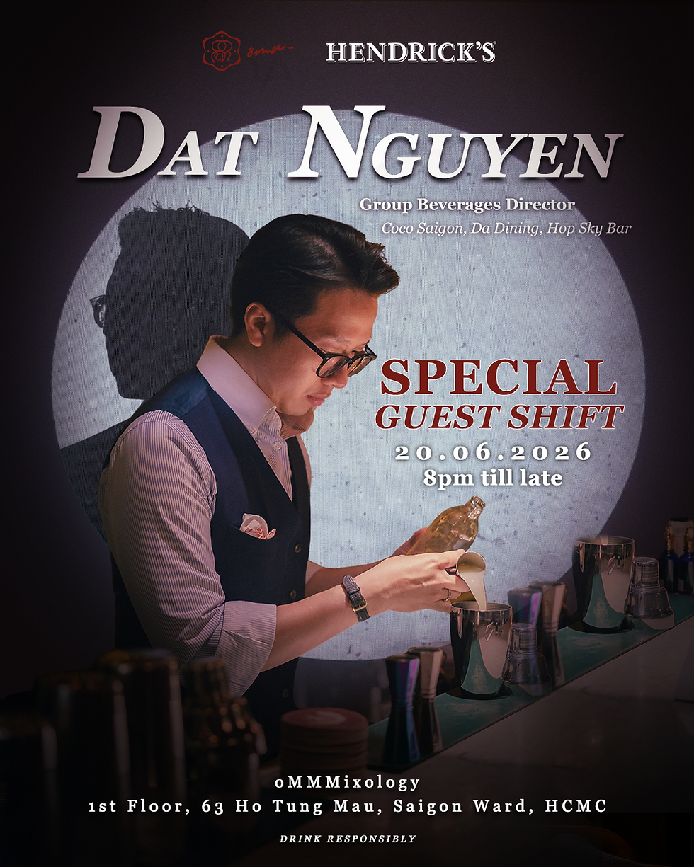 Shuzo Nagumo pouring a crafted cocktail during his guest shift at Ômm Mixology.