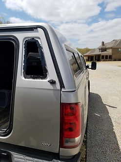 32116620_994042384088322_399886308085858