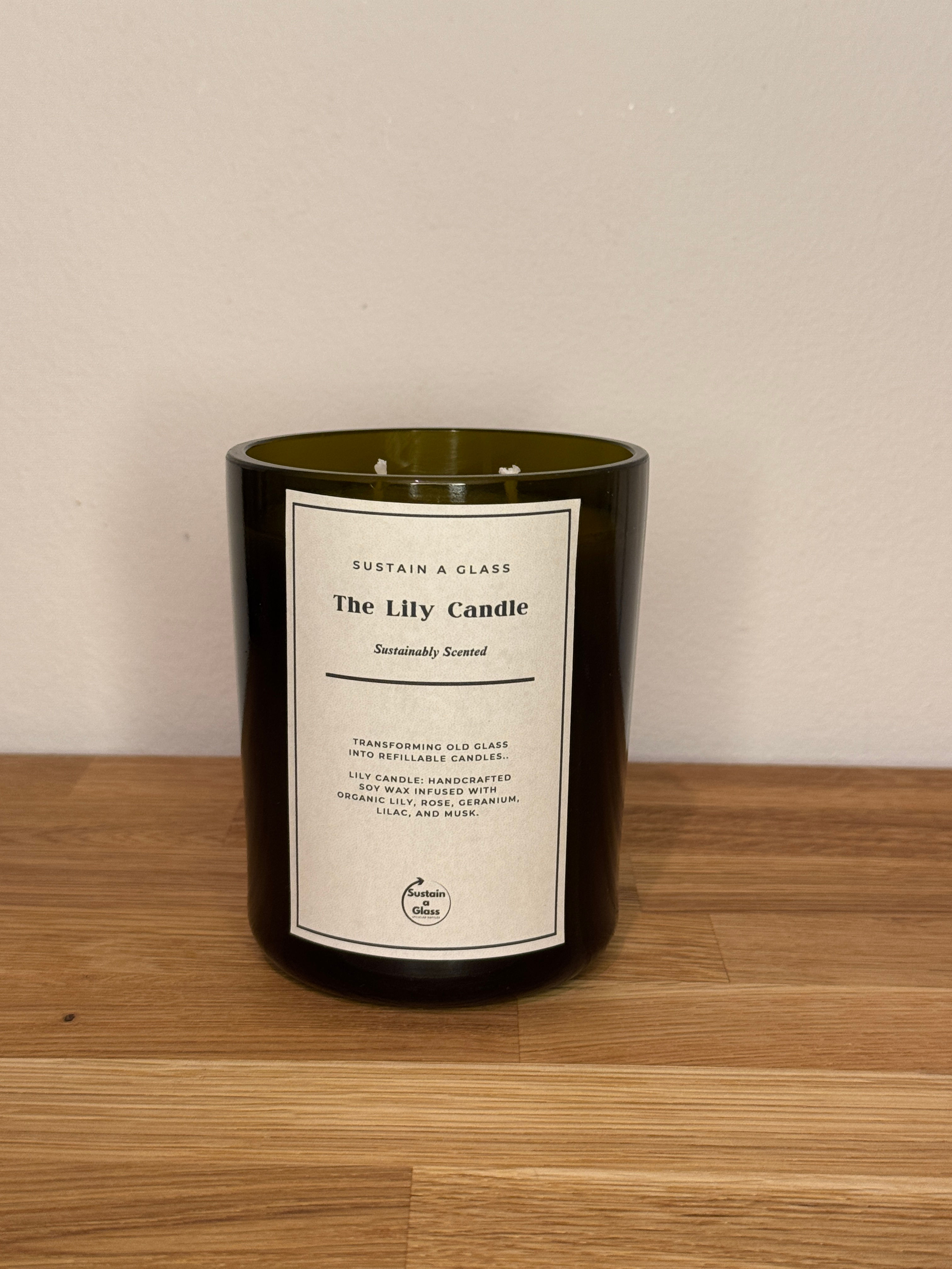 The Lily Candle