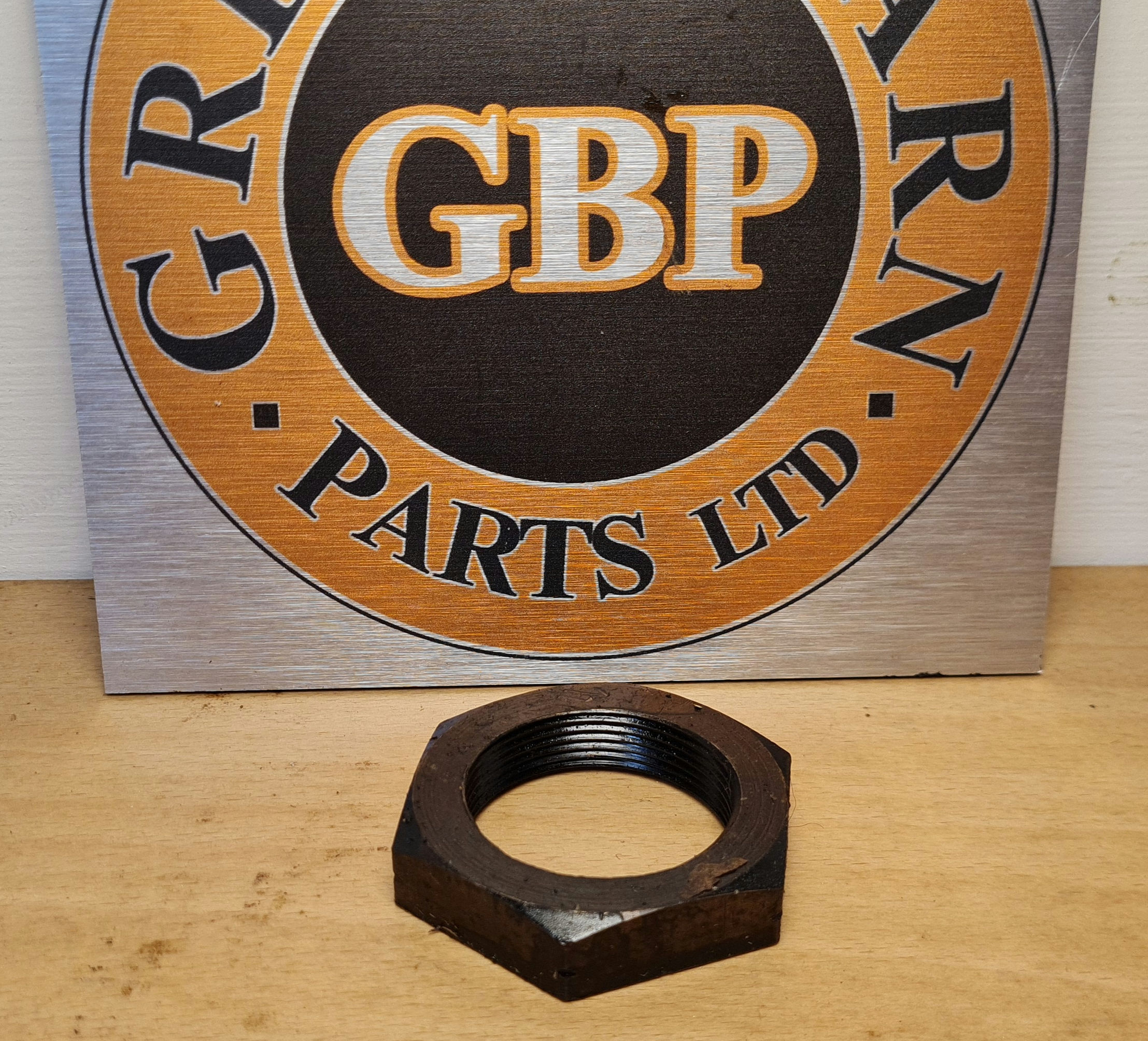 Banjo transfer box idler shaft nut (NOS)