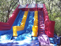 Location de toboggan gonflable aquatique à Uzès