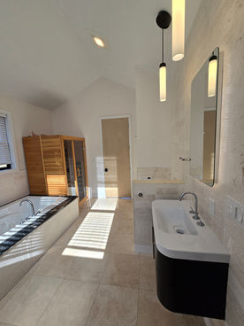travertine floor and bathroom cleaning using proper stone care techniques