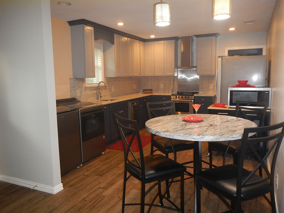 1513 KITCHEN table corner