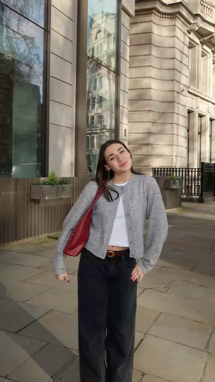 Female UK University Fashion