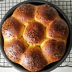 SPICED ONION TEAR+SHARE