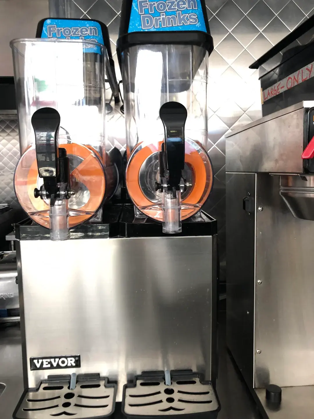 Double Barrel Slushy Machine