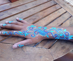 frimoussette artistique, les plumes de pascaloux, les pinceaux de frimoussette, maquilleuse artistique évènementiel, maquillage enfant, maquilleuse enfant, maquillage adultes, maquilleuse adulte, maquillage artistique, prestation maquillage, prestation maquillage enfant, prestation maquillage adultes, prestation maquillage évènementiel, maquilleuse professionnelle, tatouage paillettes, maquilleuse belly painting, art corporel, body painting, artiste maquilleuse, art body, maquilleuse art thérapie, maquillage enfant, maquilleuse enfant, tatouage paillettes, maquillage évènementiel, maquilleuse évènementiel, maquillage artistique, animation anniversaire, stand maquillage enfant, maquilleuse enfants, maquilleuse kermesse, maquilleuse pour enfants, maquilleuse professionnelle enfant, maquilleuse anniversaire enfant, maquilleuse pour fête enfant, animation maquilleuse enfant, maquillage artistique enfant, prestation maquillage enfant, animation maquillage, maquillage événementiel enfant, maquilleuse enfant Halloween, maquilleuse enfant carnaval, maquilleuse enfant kermesse, maquilleuse enfant marché de noël, animation marché de noël, animation enfant, maquillage festif, prestation animation enfant, maquilleuse festival, maquillage festival, maquillage enfant pas cher, tatouage temporaire paillette, tatouage paillette enfant, animation tatouage paillette, prestation tatouage paillette, tatouage temporaire paillette événement, tatouage paillette kermesse, tatouage paillette mariage, animation tatouage paillette enfant, tatouage éphémère paillette, tatouage paillette maquilleuse, maquilleuse halloween, service maquillage pour enfants pour kermesse scolaire, maquilleuse professionnelle pour enfants en événement, maquilleuse enfant pour animation commerciale ou centre commercial, prestation maquillage enfant pour professionnels, animation maquillage enfant pour entreprise et comité d’entreprise, maquillage artistique enfant pour événements professionnels, service maquillage enfant pour agences événementielles, maquilleuse professionnelle pour enfants en événement d’entreprise, maquillage pour enfants pour salons, animation maquillage pour enfants dans les centres commerciaux, prestation maquillage enfant clé en main pour professionnels, maquilleuse pour enfants pour marché de Noël ou événement public, service maquillage enfant pour collectivités locales et mairies, animation maquillage enfant pour ouverture de magasin ou inauguration, maquillage pour enfants pour événement professionnel sur mesure, quel prix pour un maquilleuse artistique, quel prix maquilleuse enfant, tarif maquilleuse enfant, contact maquilleuse enfant, quel est le tarif d’une maquilleuse pour enfants ?, où trouver une maquilleuse pour enfants ?, quelle maquilleuse enfant choisir pour un anniversaire ?, une maquilleuse enfant se déplace-t-elle pour les événements ?, comment réserver une maquilleuse pour enfants ?, est-ce qu’il existe des maquilleuses professionnelles pour enfants ?, quels motifs propose une maquilleuse pour enfants ?, combien de temps dure une séance de maquillage enfant ?, une maquilleuse enfant peut-elle intervenir sur une kermesse ?, y a-t-il une maquilleuse pour enfants disponible près de chez moi ?, peut-on faire appel à une maquilleuse enfant pour un mariage ?, quelle est la différence entre maquilleuse enfant et maquillage artistique adulte ?, est-ce que le maquillage pour enfants est hypoallergénique ?, une maquilleuse peut-elle proposer du tatouage paillette en plus du maquillage ?, quels événements conviennent pour une prestation de maquillage enfant ?, a partir de quel âge un enfant peut-il se faire maquiller ?, combien de visages une maquilleuse enfant peut-elle maquiller en une heure ?,trouver une maquilleuse enfant évènementiel, maquillage évènementiel, maquilleuse évènementiel, maquillage artistique, maquilleuse belly painting, peinture sur ventre femme enceinte, belly painting grossesse, art corporel ventre enceinte, maquilleuse grossesse belly painting, peinture créative ventre enceinte, séance belly painting grossesse, artiste belly painting, peinture ventre enceinte personnalisée, tatouage ventre grossesse, peinture artistique grossesse, séance photo belly painting, prestation belly painting femme enceinte, peinture éphémère ventre enceinte, belly painting pour baby shower, peinture ventre grossesse à domicile, peinture personnalisée ventre enceinte, peinture grossesse artistique, dessin grossesse sur ventre, animation belly painting, maquilleuse professionnelle belly painting, prestation artistique belly painting, peinture sur ventre femme enceinte, prestation belly painting grossesse, séance de belly painting personnalisée, artiste belly painting grossesse, peinture créative ventre enceinte, décoration ventre enceinte, session belly painting à domicile, belly painting pour baby shower, peinture ventre grossesse personnalisée, prestation ventre enceinte artistique, prestation peinture grossesse artistique, peinture ventre enceinte pour événement, animation belly painting, belly painting artistique pour mariage, peinture artistique femme enceinte, ventre enceinte peint artistique, art corporel ventre enceinte personnalisé pour grossesse, séance de belly painting grossesse avec motifs créatifs, animation belly painting pour baby shower et événements, prestation de peinture ventre enceinte pour séance photo, belly painting personnalisé pour ventre enceinte unique, artiste professionnelle de belly painting pour femme enceinte, belly painting créatif pour photos de grossesse, prestation belly painting avec dessins personnalisés pour grossesse, séance de peinture ventre enceinte à domicile pour grossesse, qu'est-ce que le belly painting pour femme enceinte ?, comment réserver une maquilleuse pour belly painting ?, où trouver une maquilleuse spécialisée en belly painting ?, combien coûte une prestation de belly painting pour femme enceinte ?, est-ce que le belly painting est sûr pour la peau enceinte ?, quel est le tarif d’une maquilleuse belly painting ?, peut-on personnaliser les dessins pour un belly painting ?, où faire un belly painting près de chez moi ?, combien de temps dure une séance de belly painting ?, quelle maquilleuse choisir pour un belly painting personnalisé ?, puis-je faire un belly painting pour un événement spécial ?, le belly painting est-il adapté pour une séance photo grossesse ?, est-ce que le belly painting peut être réalisé à domicile ?, est-ce que le belly painting est une bonne idée pour une baby shower ?, quelles couleurs et motifs choisir pour un belly painting grossesse ?, prestation maquillage body painting, body painting artistique, maquilleuse body painting, body painting pour événement, prestation body painting personnalisé, maquillage artistique body painting, animation body painting événement, body painting pour shooting photo, maquillage corporel artistique, body painting éphémère, art corporel body painting, body painting pour publicité, body painting pour défilé de mode, prestation maquillage body painting à domicile, artiste body painting pour événement, maquilleuse professionnelle body painting, body painting thème personnalisé, peinture corporelle pour événement spécial, maquilleuse pour le corps, maquilleuse adulte halloween, art corporel thérapeutique, body painting art thérapie, art corporel pour bien-être, body painting et relaxation, art thérapie par body painting, body painting thérapeutique, peinture corporelle bien-être, expression corporelle art thérapie, body painting pour développement personnel, art corporel pour soins, peinture corporelle pour la santé, body painting émotionnel, art thérapie et peinture corporelle, body painting et méditation, body painting pour se libérer, art corporel pour épanouissement personnel, body painting et connexion avec soi-même, art corporel comme méthode thérapeutique, body painting pour gestion du stress, peinture corporelle pour guérison émotionnelle, body painting pour relaxation profonde, art corporel et introspection, maquilleuse adultes face painting, maquilleuse body painting, peinture corporelle adulte, body painting pour adultes, face painting pour événements, maquillage artistique adulte, body painting pour soirée à thème, maquilleuse professionnelle pour body painting, peinture corporelle pour spectacle, body painting personnalisé adulte, maquillage artistique pour adultes, body painting pour shooting photo, body painting pour événement spécial, maquilleuse professionnelle face painting, peinture corporelle pour événements, animation body painting pour adultes, maquillage artistique pour soirées, body painting à domicile, body painting pour performances artistiques, maquilleuse adulte événementielle, qu'est-ce que le body painting pour adultes ?, où trouver une maquilleuse body painting pour adultes ?, combien coûte une séance de body painting pour adulte ?, quels types de maquillage artistique pour adultes existent ?, le body painting est-il adapté pour une soirée à thème ?, peut-on réserver une maquilleuse face painting pour un événement adulte ?, quels sont les styles de body painting pour adultes ?, le body painting est-il possible à domicile ?, quelles occasions sont idéales pour un maquillage body painting adulte ?, qui propose du maquillage artistique pour adultes en événement ?, comment se déroule une séance de body painting pour adultes ?, le body painting est-il utilisé en shooting photo ?, quelles sont les différences entre face painting et body painting ?, combien de temps dure un maquillage body painting ?, le body painting est-il adapté pour les festivals adultes ?, à quoi sert le body painting en art-thérapie ?, quels sont les bienfaits du body painting thérapeutique ?, qui propose du body painting à visée thérapeutique ?, comment se déroule une séance de maquillage corporel en art-thérapie ?, peut-on utiliser le body painting pour gérer le stress ?, le body painting peut-il aider à renforcer l’estime de soi ?, est-ce que le maquillage corporel peut accompagner un processus de guérison émotionnelle ?,comment le maquillage corporel peut-il libérer les émotions ?, existe-t-il des séances de body painting thérapeutique à domicile ?, comment peut-on retrouver confiance en soi?, retrouver l’image de soi?, reprendre le pouvoir sur son corps, je retrouver belle, maquillage artistique enfant Indre-et-Loire, maquillage artistique adulte Indre-et-Loire, maquilleuse artistique 37, maquillage événementiel enfant Sarthe, maquillage artistique adulte Sarthe, maquilleuse professionnelle 72, animation maquillage enfant Vienne, maquillage artistique adulte Vienne 86, maquilleuse body painting Vienne, maquillage artistique Maine-et-Loire, maquilleuse artistique 49, maquillage enfant fête Maine-et-Loire, maquillage artistique adulte Indre, maquilleuse enfant Indre 36, animation maquillage artistique Indre, maquillage artistique pour événement Indre-et-Loire, face painting enfant Sarthe, body painting adulte Sarthe, maquilleuse artistique Vienne 86, maquillage professionnel enfant adulte 37, maquillage artistique enfants adultes Centre-Val de Loire, maquillage artistique événementiel 86 49 72,maquilleuse enfant Indre-et-Loire, animation maquillage enfant 37, maquilleuse pour anniversaire enfant Indre-et-Loire, tatouage paillette enfant Indre-et-Loire, maquilleuse enfant Sarthe, maquilleuse anniversaire enfant 72, animation enfant avec maquillage Sarthe, tatouage paillette événement Sarthe, maquilleuse enfant Vienne 86, maquilleuse pour enfants Vienne, tatouage paillette enfant 86, animation enfant Vienne avec maquillage et paillettes, maquilleuse enfant Maine-et-Loire, animation maquillage enfant 49, tatouage paillette Maine-et-Loire, maquilleuse enfant Indre, animation fête enfant Indre 36, maquilleuse enfant à domicile Indre-et-Loire, animation tatouage paillette enfants Sarthe, maquilleuse enfant pour kermesse 86, animation maquillage et tatouage paillette 49, maquilleuse professionnelle pour enfants 36, animation maquillage enfant région Centre-Val de Loire,