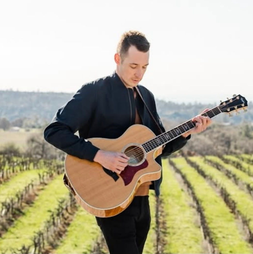 LIVE MUSIC - Dylan Vroom