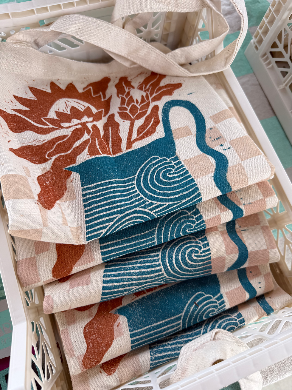 Thumbnail: Protea in Pitcher Tote