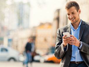 Pourquoi choisir son forfait mobile avec un courtier en télécommunication ?