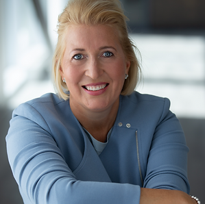 Portrait of Anne Martel, Co-founder of Assur&Mat and Canadian Risk Manager for businesses in Canada.