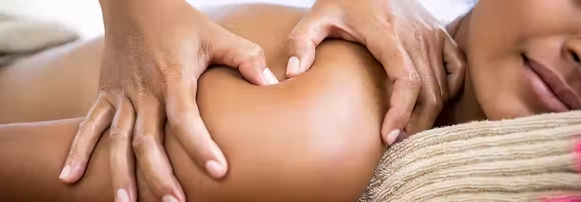 Shoulder Massage.avif