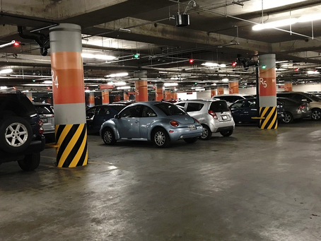 Propone Belinda Iturbide: Que centros comerciales otorguen dos horas de estacionamiento gratuito