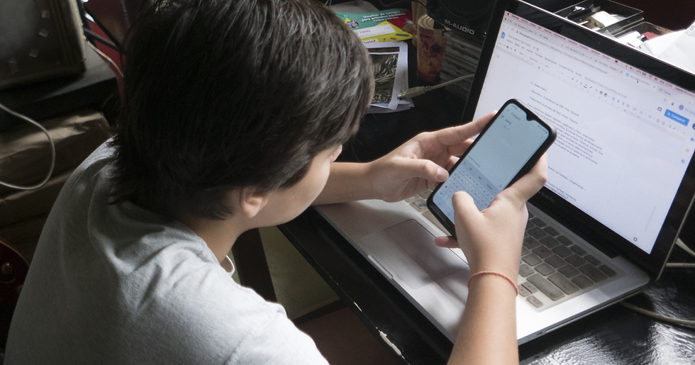 92,000 estudiantes han utilizado inteligencia artificial como apoyo emocional