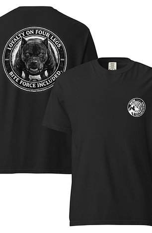 LOYALTY ON FOUR LEGS GRAPHIC T-SHIRT