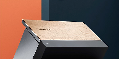 Beosound Moment