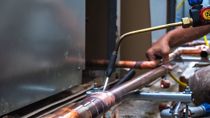 brasagem-de-tubos-de-cobre-com-macarico-a-gas (29).jpg