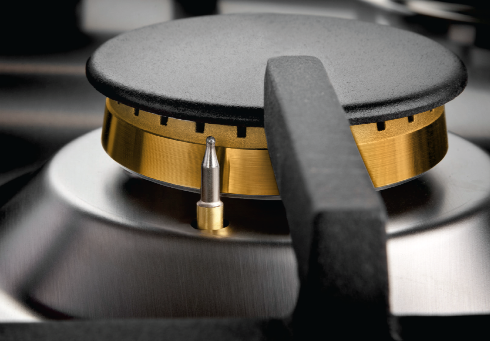 Acendimento Superautomático: maior conforto e praticidade ao acender qualquer queimador usando apenas uma mão.