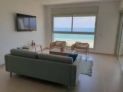 beachfront gallery 4