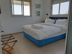 beachfront gallery 6