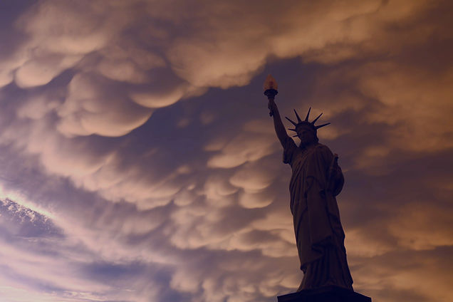 Statue of liberty stormy sky_edited.jpg