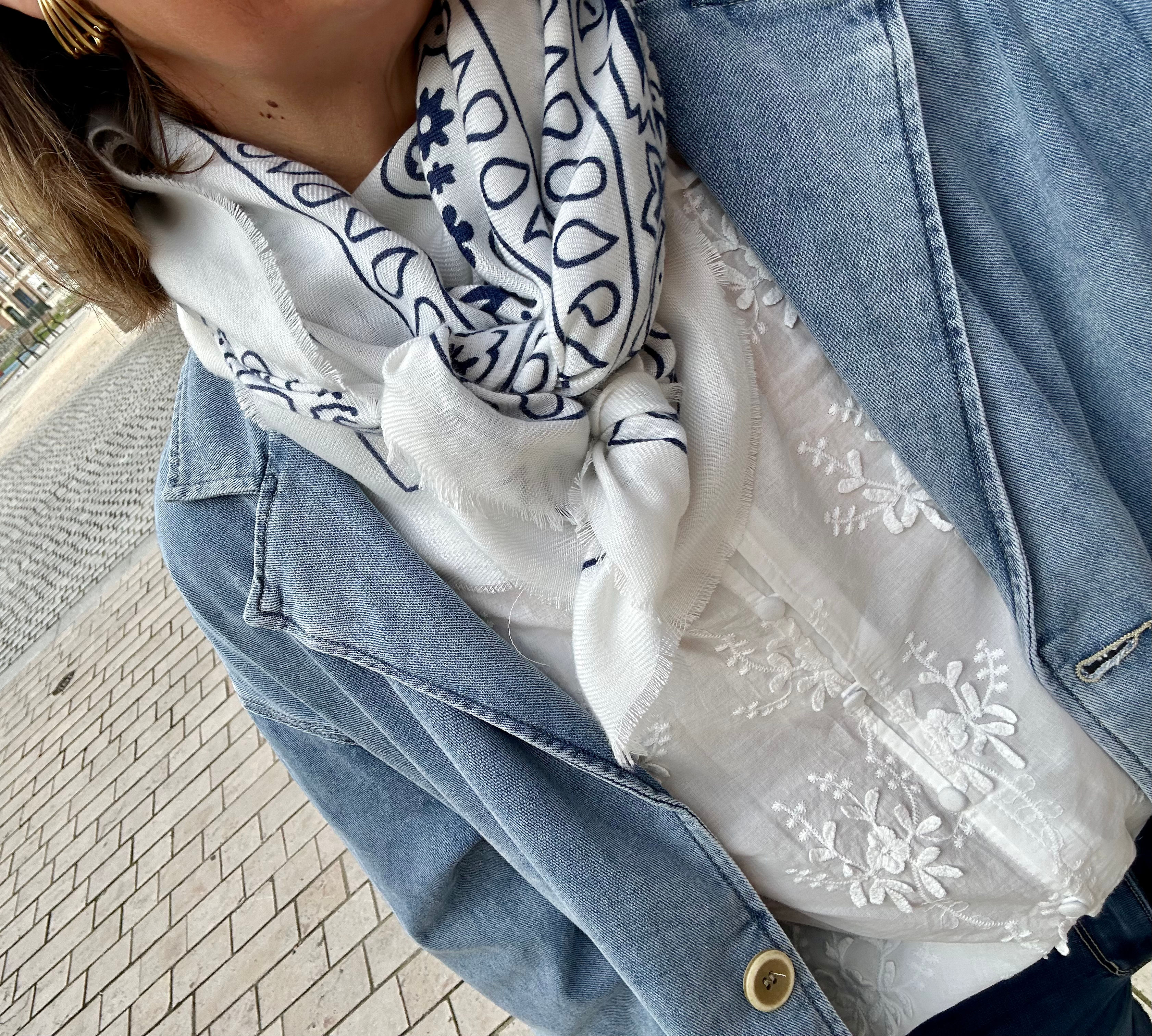 Look 30 - l’écharpe 