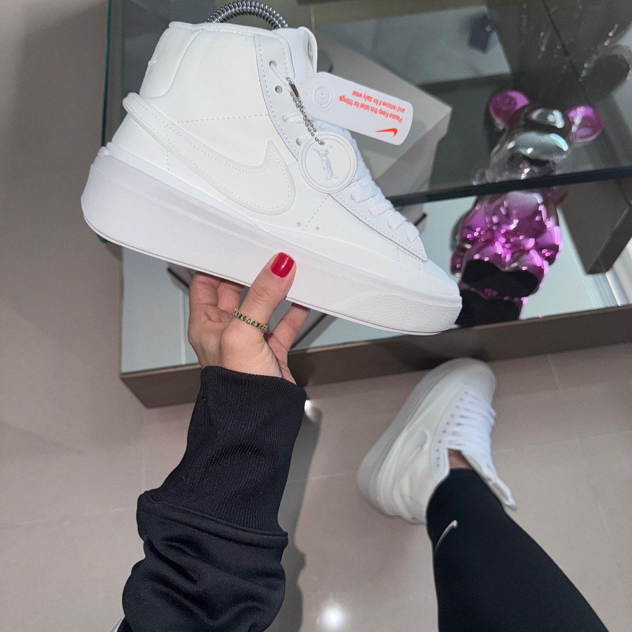 tenis blancos con plagtaforma