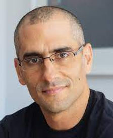 מנחם.jpg