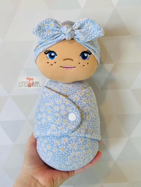 Med Daisy Swaddle Baby