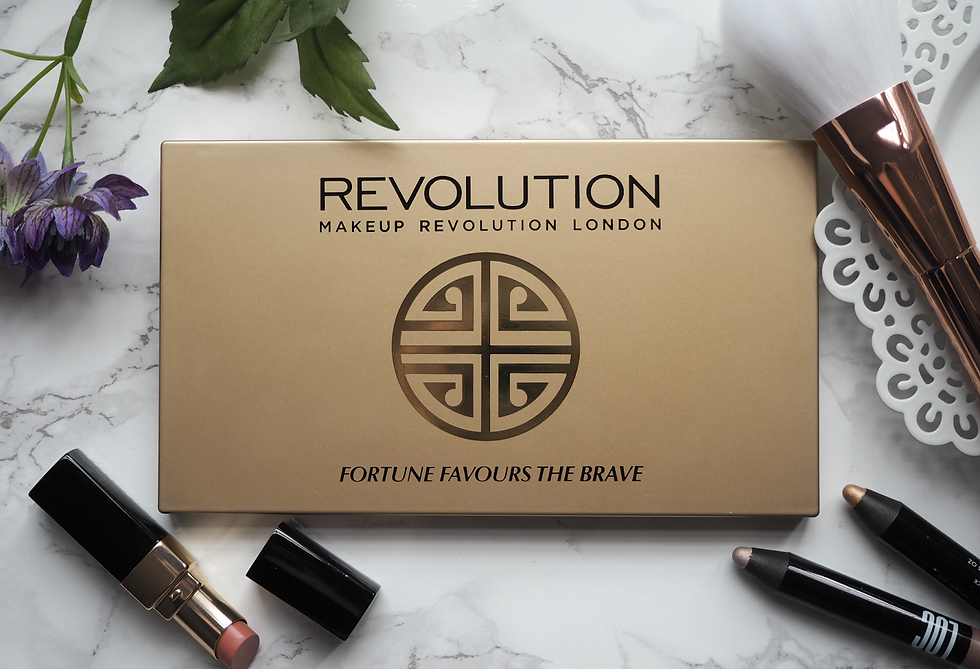 Миниатюра: Makeup Revolution Палетка теней Fortune Favours The Brave