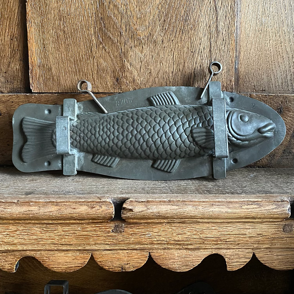 Seltene antike Schokoladenform GROSSER FISCH, ca. 32 cm