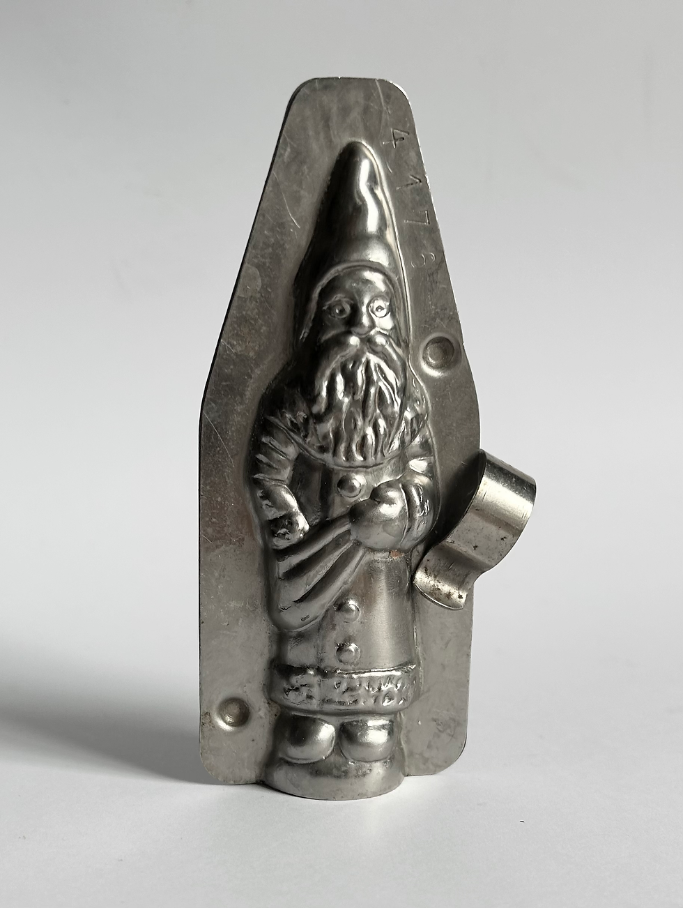 Miniaturbild: Antike Schokoladenform NIKOLAUS MIT APFELTASCHE, ca. 12 cm