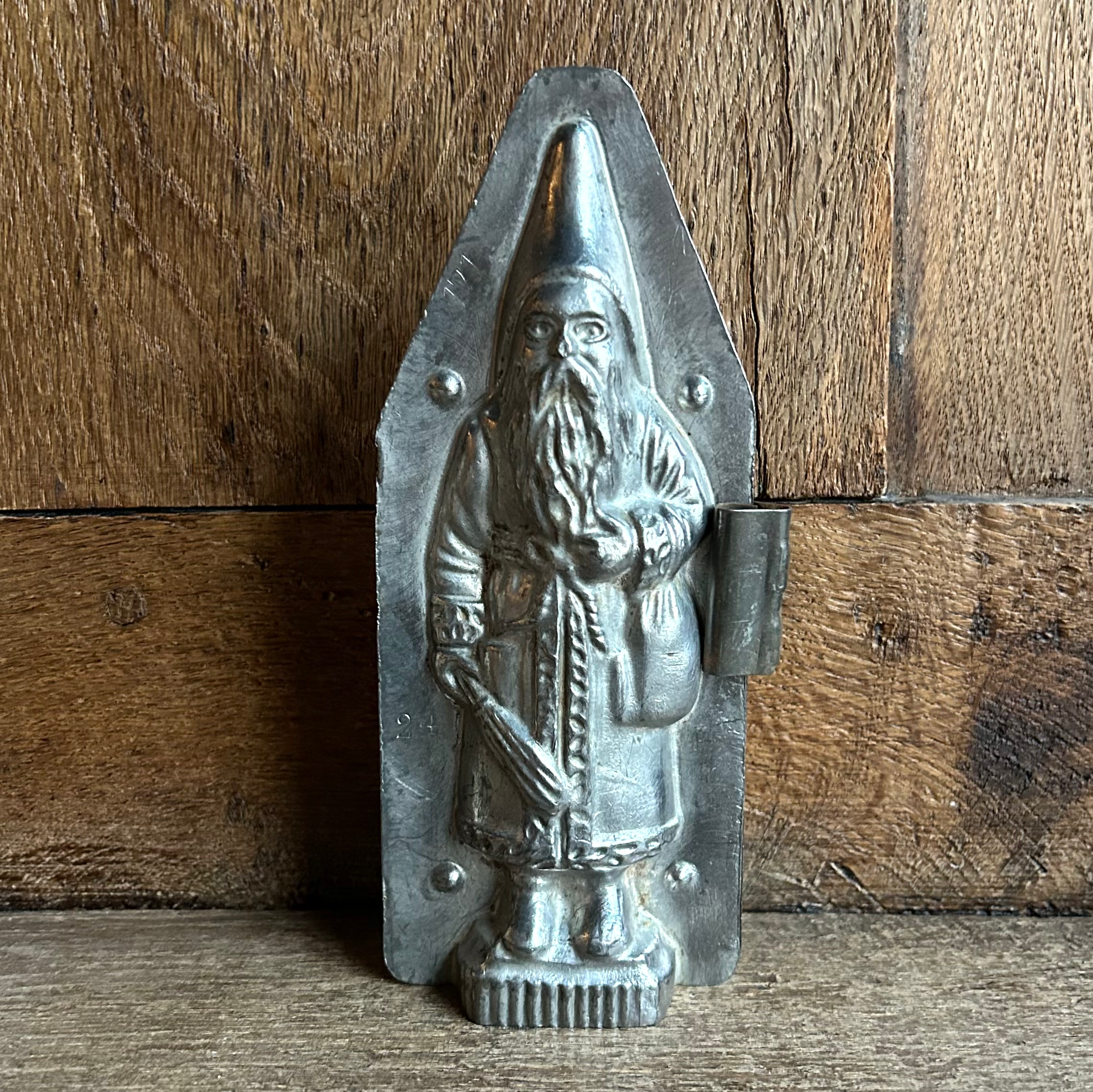 Antike Schokoladenform NIKOLAUS/WEIHNACHTSMANN MIT SACK UND RUTE, ca. 19 cm