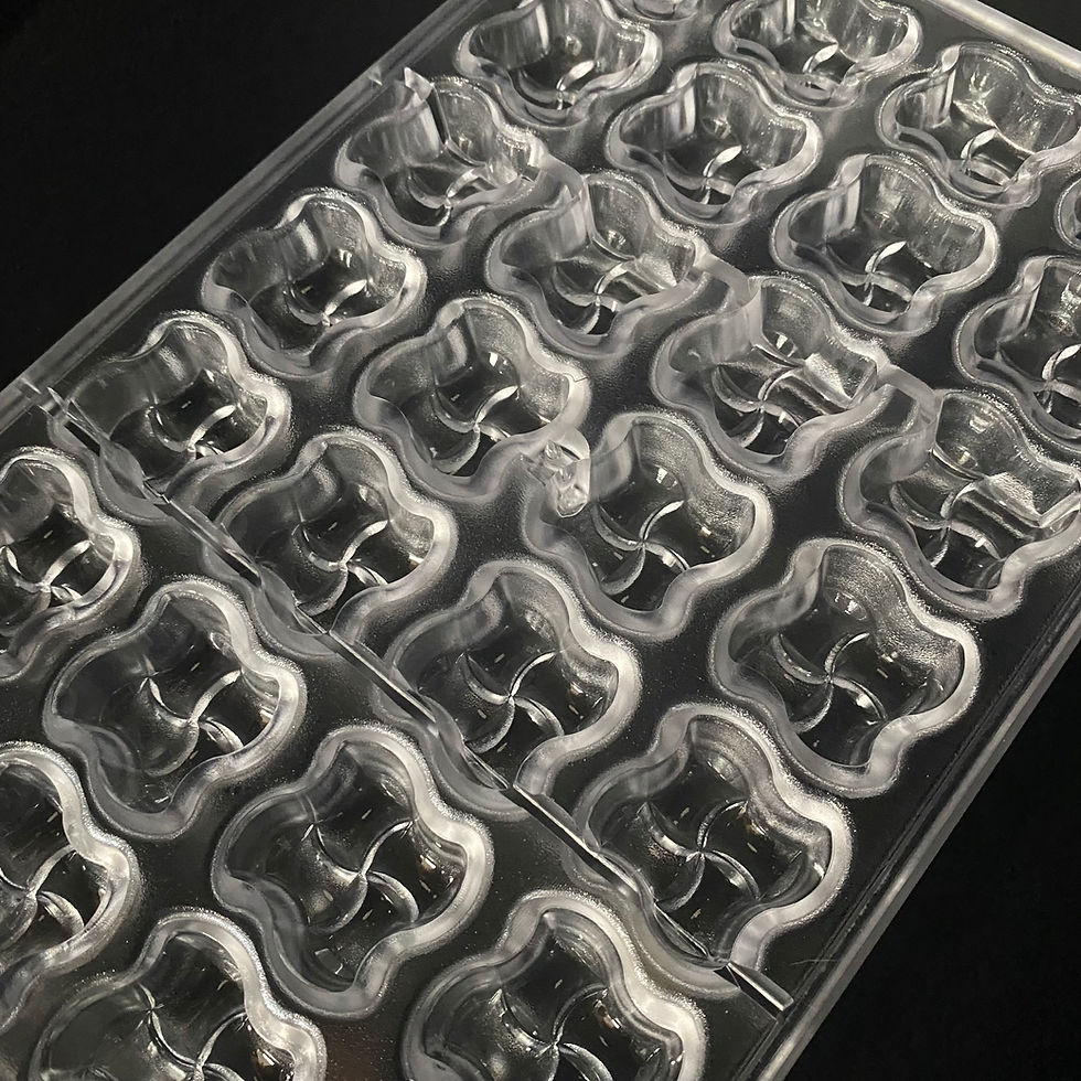 Thumbnail: SAVINGS PACKAGE No. 4: Four professional "pralines" chocolate molds