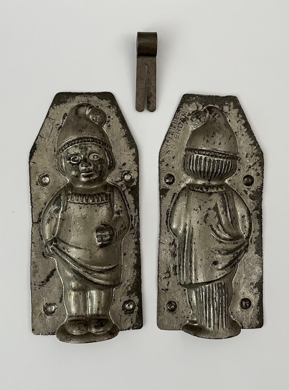 Thumbnail: Seltene antike Schokoladenform STERNTALER-MÄDCHEN, ca. 15,5 cm