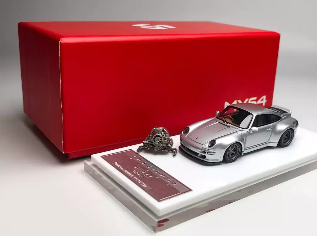 Gunther Werks 993 (GW993) 400R Silver