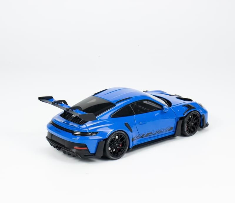 Thumbnail: Porsche 911 (992) GT3 RS 2022 Blue