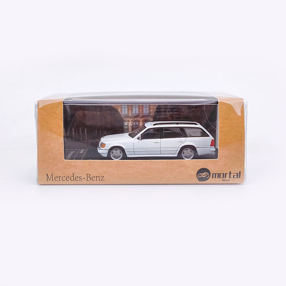 Thumbnail: S124 Estate White with Accessories