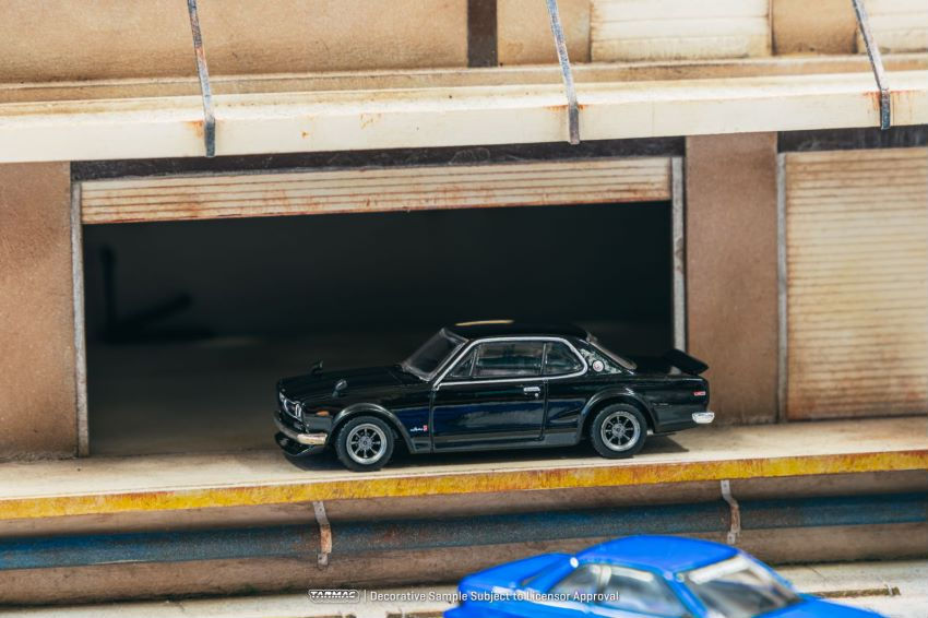 Thumbnail: Nissan Skyline 2000 GT-R (KPGC10) Black