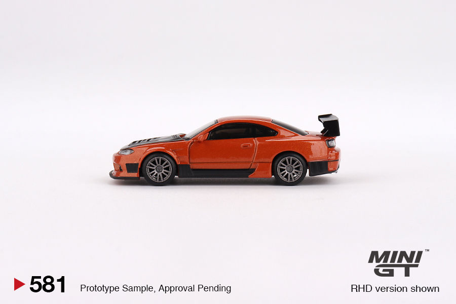 Thumbnail: Nissan Silvia S15 D-MAX Metallic Orange