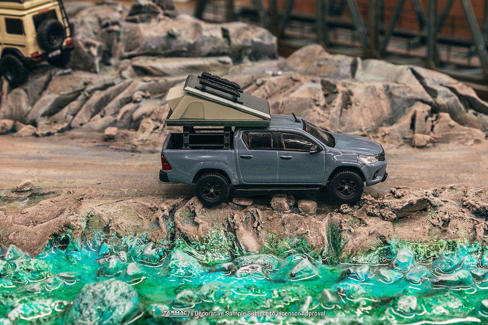 Thumbnail: Toyota Hilux Grey
