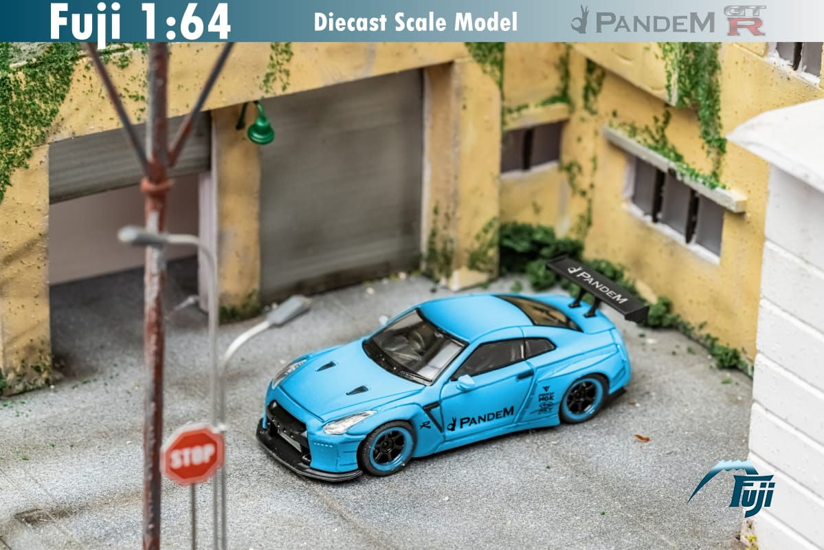 Skyline GT-R (R35) Pandem Rocket Bunny Baby Blue