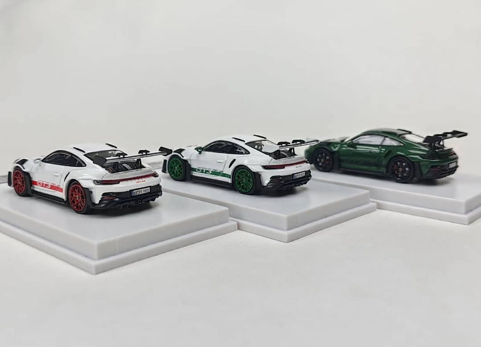 Thumbnail: 992 GT3 RS Olive Green