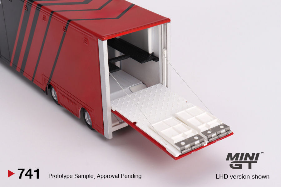 Thumbnail: Mercedes-Benz Actros with Racing Transporter "ADVAN"
